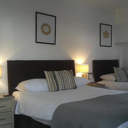 Loch Eyre House Hotel Portree Buitenkant foto